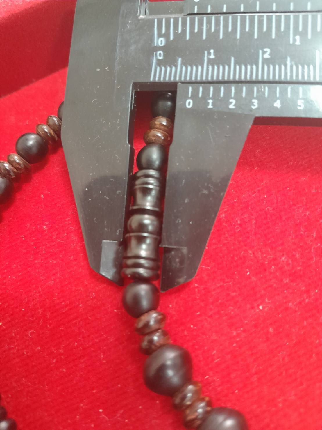 สร้อยคอ ไม้มงคล ประคำไม้งิ้วดำ ขั้น แว่นกะลา ขุนไม้งิ้วดำ ประคตไม้งิ้วดำ