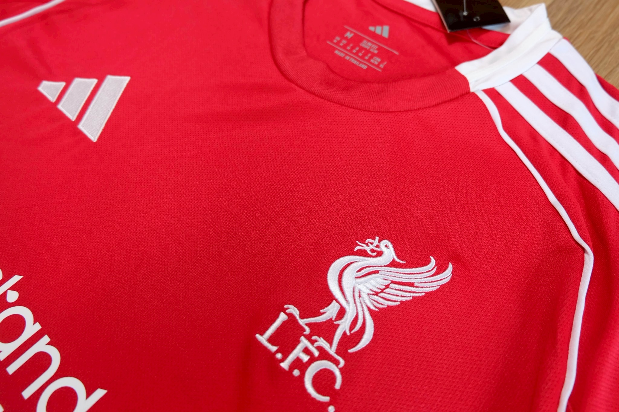 มาใหม่ เสื้อฟุตบอล LIV สีเเดง Fans Edition เกรดแฟนบอล 2025