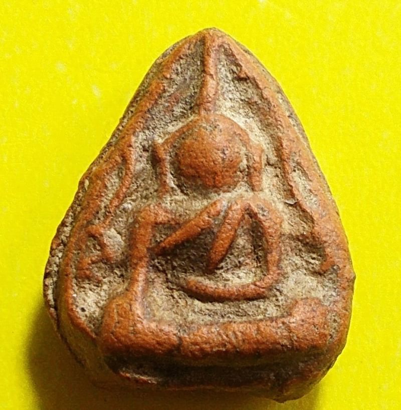 พระเนื้อดิน กรุวังมะสะ พิษณุโลก พิมพ์นางพญาสองหน้า