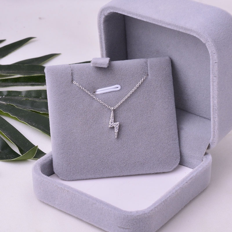 Pre - สร้อยคอเงิน จี้สายฟ้า ปราณีต น่ารัก