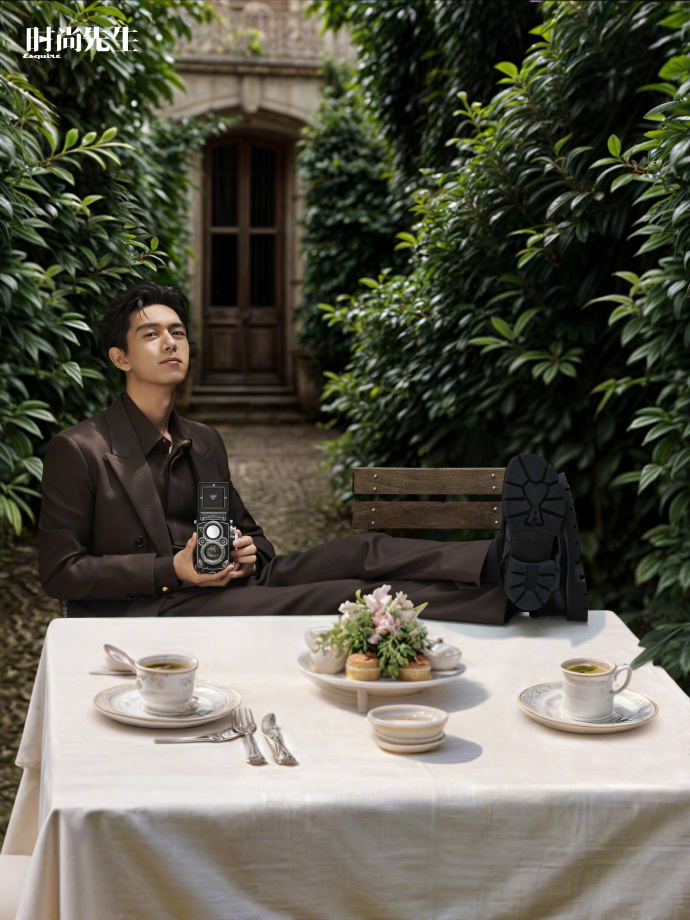 Pre - นิตยสาร Esquire หลี่เซี่ยน LiXian 2024