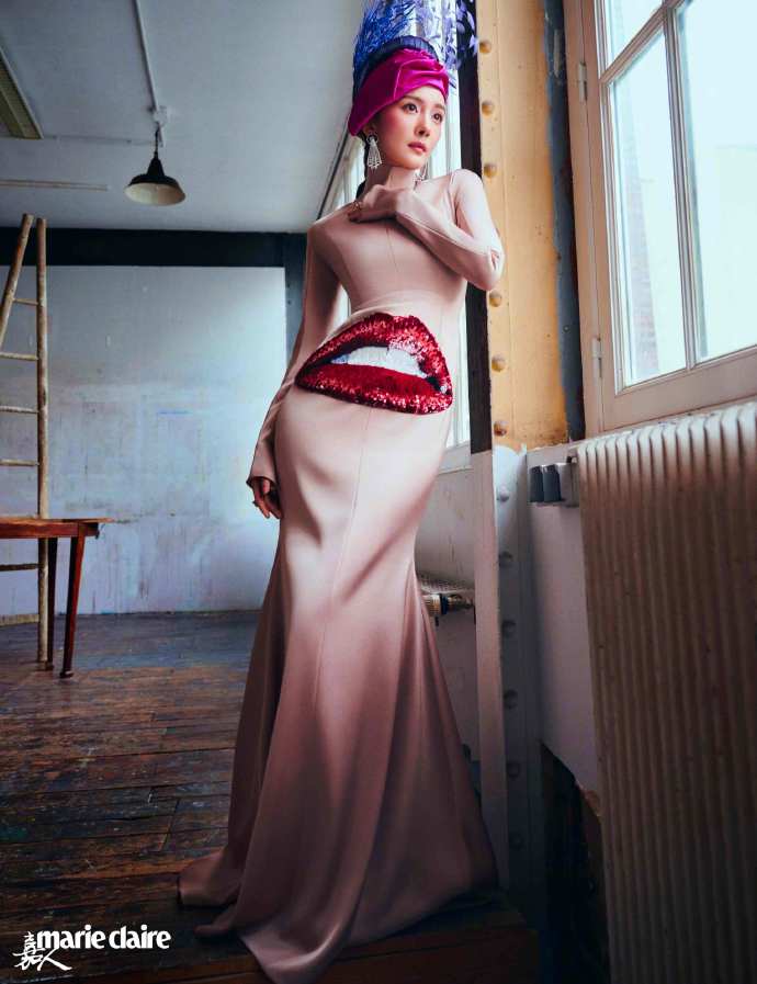 Pre - นิตยสาร marie claire หยางมี่ YangMi 2024