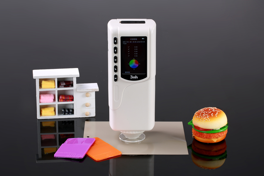 Portable Colorimeter (เครื่องวัดสีแบบพกพา) รุ่น NR110 ยี่ห้อ 3nh ขนาดหัววัด Φ4mm. CIEL*a*b*C*h* ,CIEL*a*b* ,CIEXYZ
