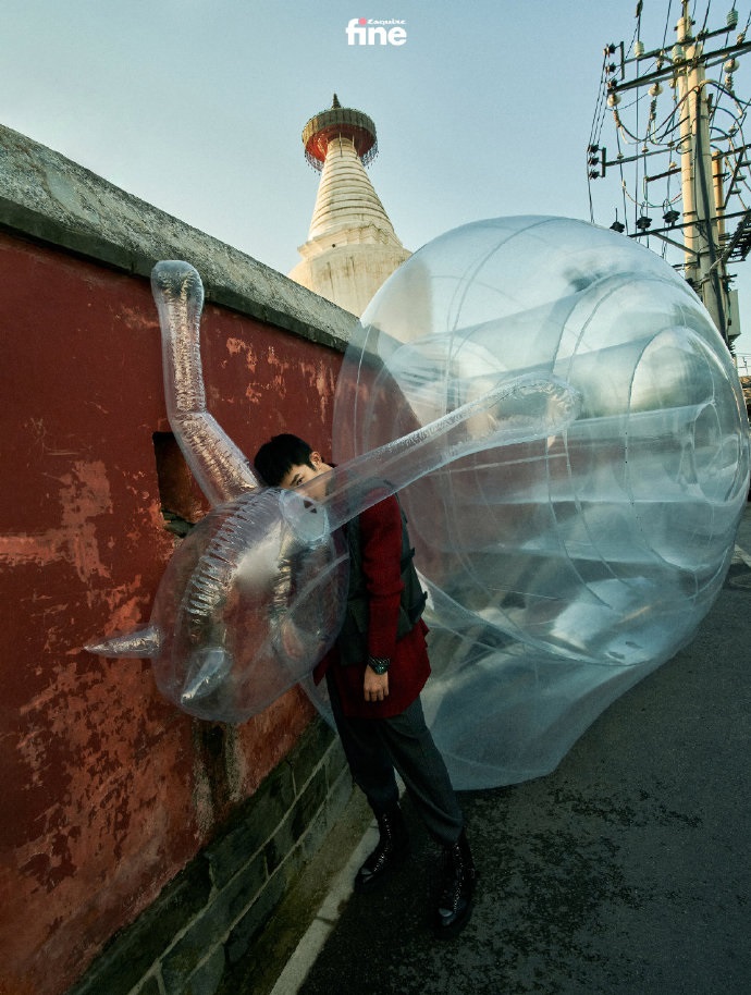 Pre - นิตยสาร fine ปก #YiYangQianXi 2020