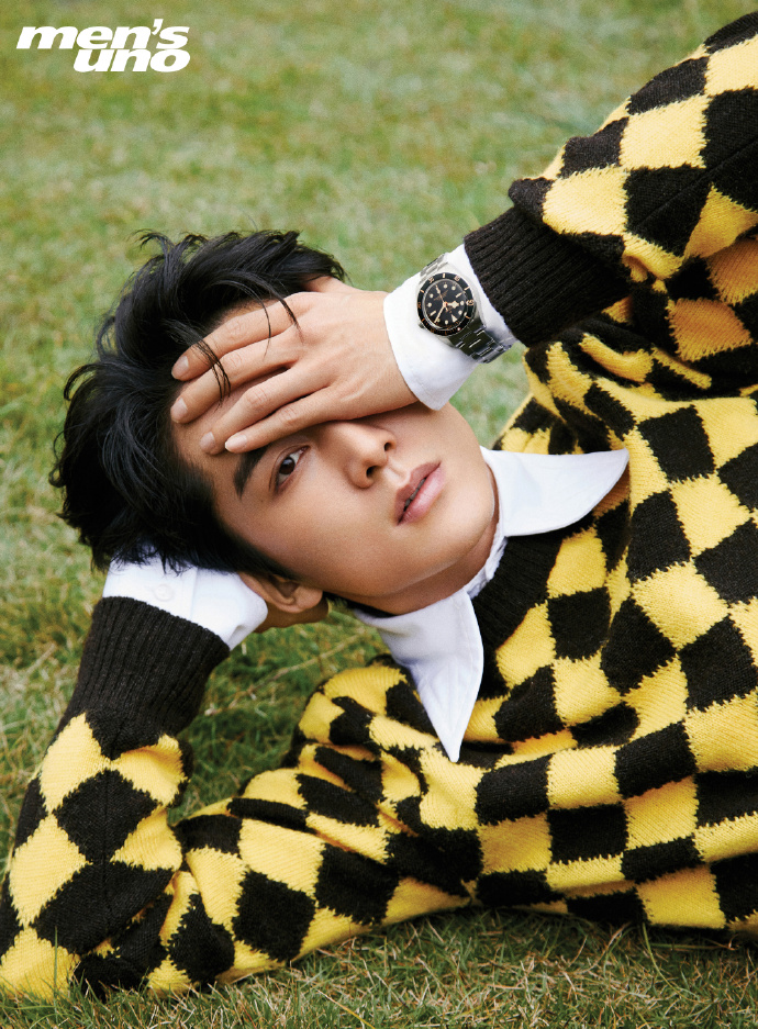 Pre - นิตยสาร Men’s Uno จางซินเฉิง ZhangXincheng - December 2023 +โปสเตอร์พับ