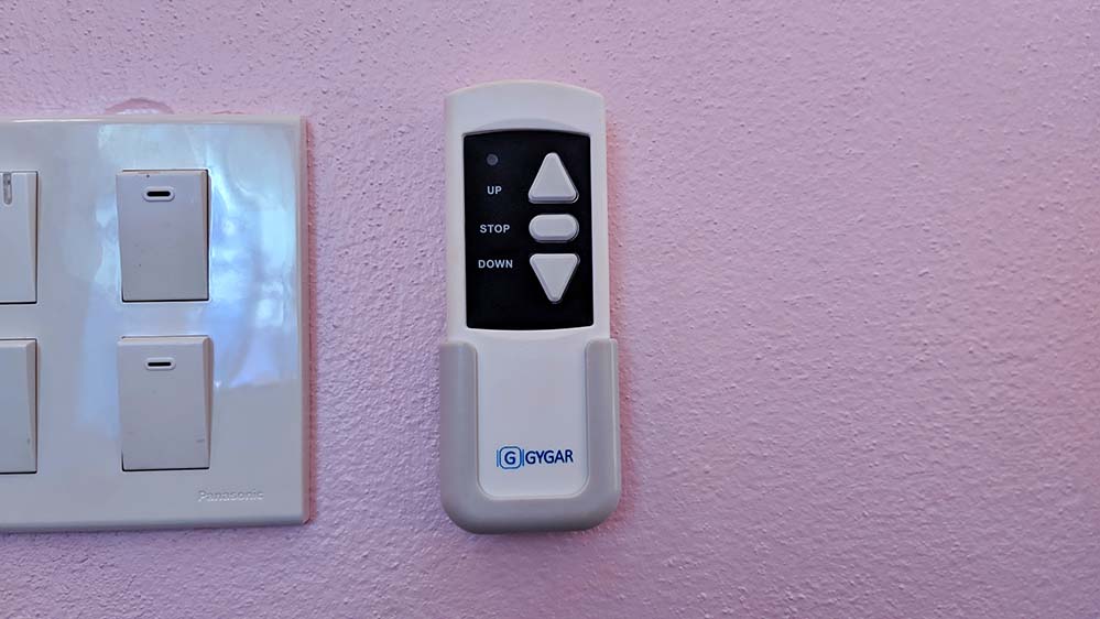 จอโปรเจคเตอร์ไฟฟ้า Gygar Motorized Screen 120 นิ้ว 16:9 พร้อมรีโมท