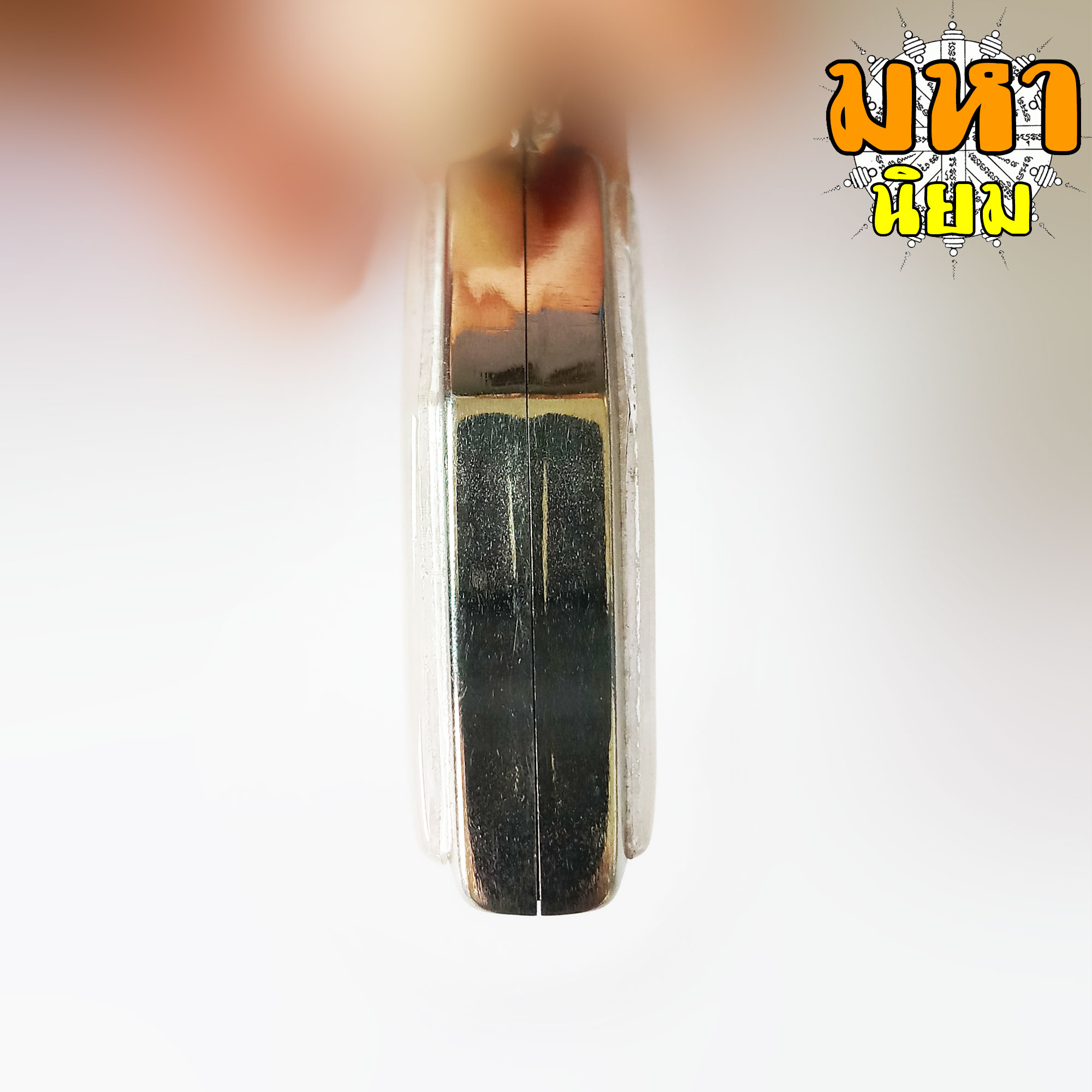 พระขุนแผน อุ้มกุมาร ขี่พราย เลี่ยมกรอบอย่างดี ไม่ทราบที่มาแน่ชัด