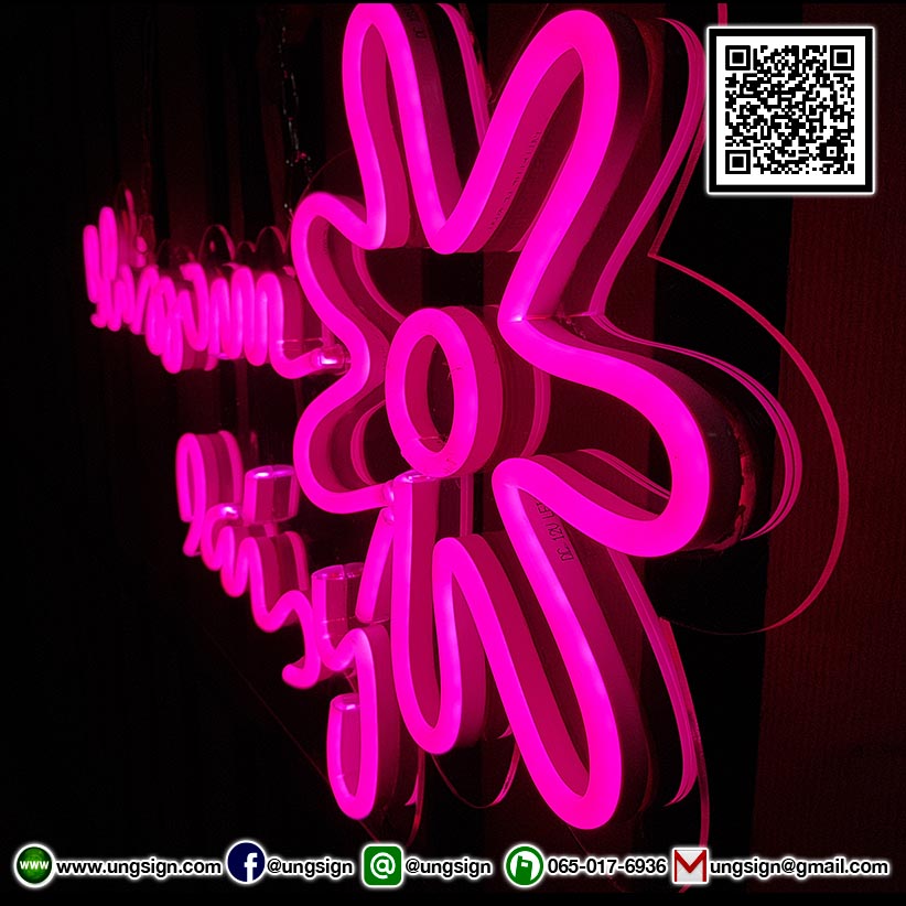 ป้ายไฟ นีออนเฟรค NeonFlex "Blossom Daisy" ไฟสีชมพู ติดลงบนอะคริลิคใส รับผลิตตามรูปแบบที่ต้องการ