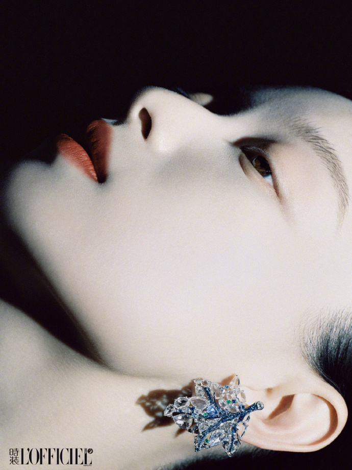 Pre - นิตยสาร L’OFFICIEL Nini หนีนี 2024