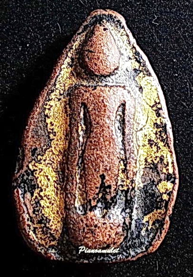 พระกำแพงเปิดโลกเม็ดทองหลาง(ยืนตอ) จ.กำแพงเพชร