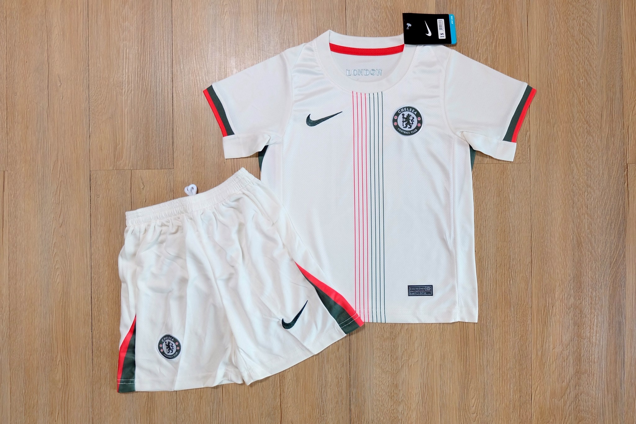 ชุดฟุตบอลเด็ก – เชลซี สีขาว Fans Edition เกรดแฟนบอล 2026