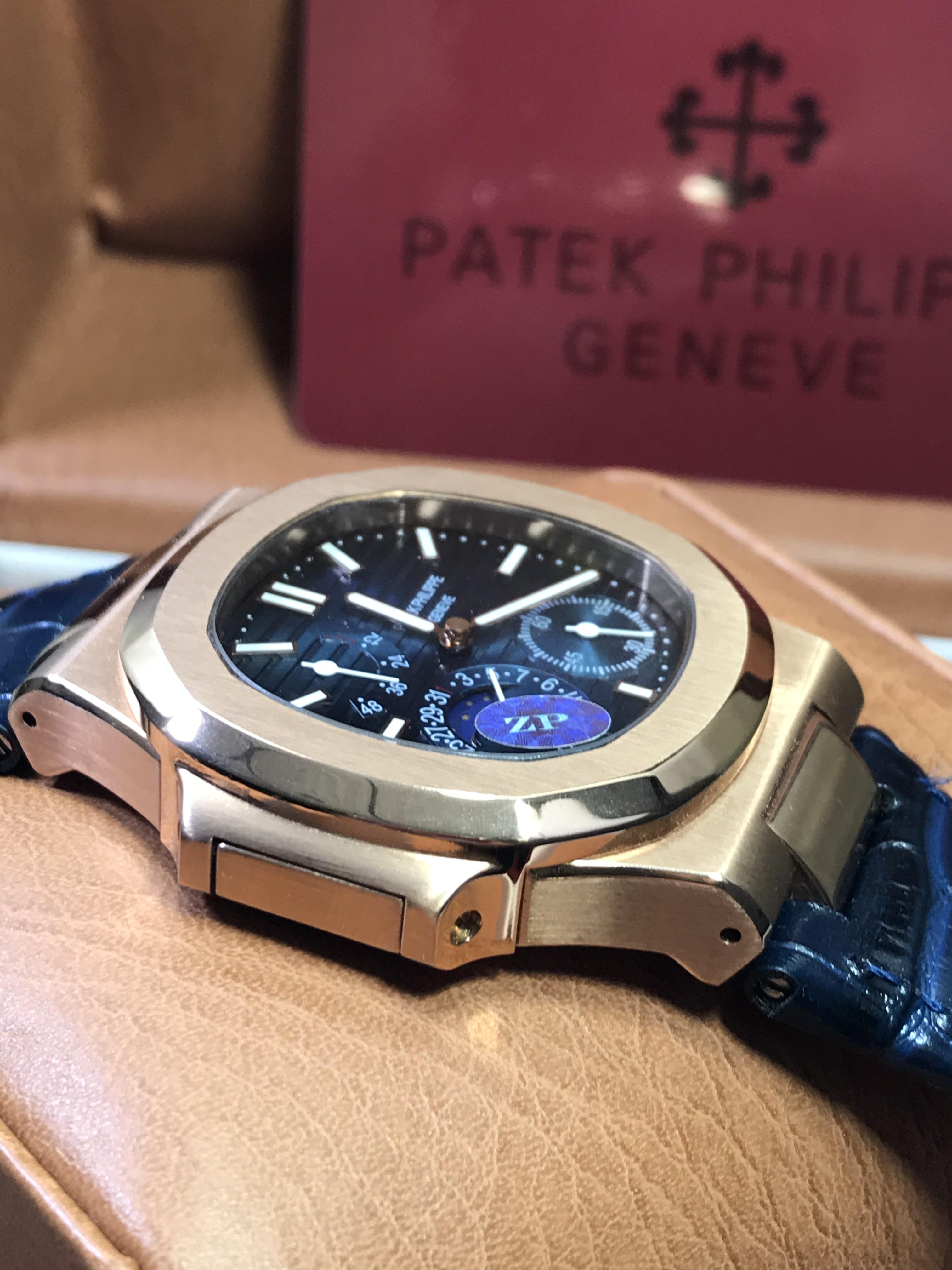 Patek Philippe Nautilus 5712R-001 (5A)