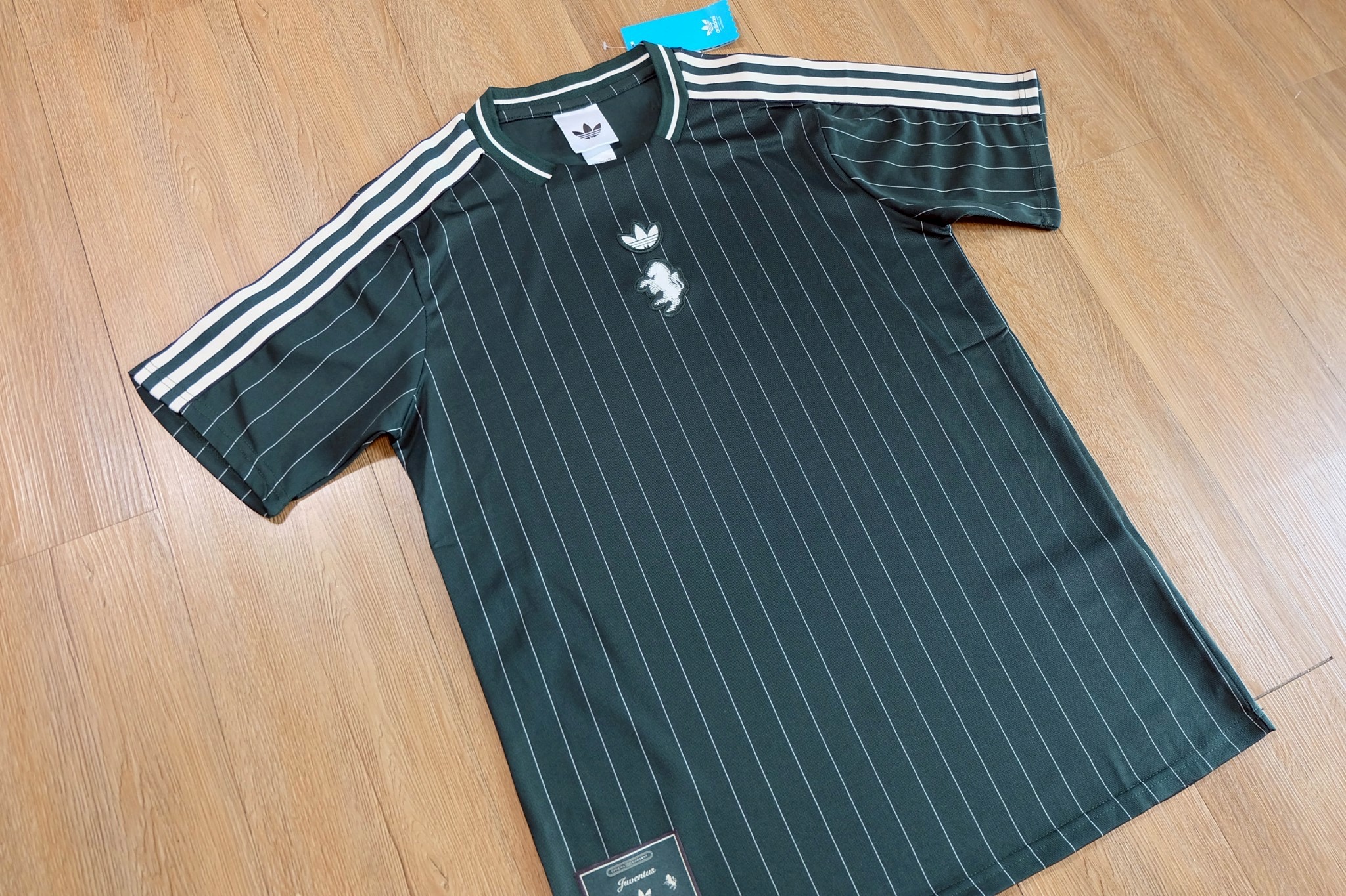 เสื้อฟุตบอล Terrace Icons ปี 2025/26 สโมสรยูเวนตุส สีดำเทา เกรดแฟนบอล พรีเมี่ยม💯