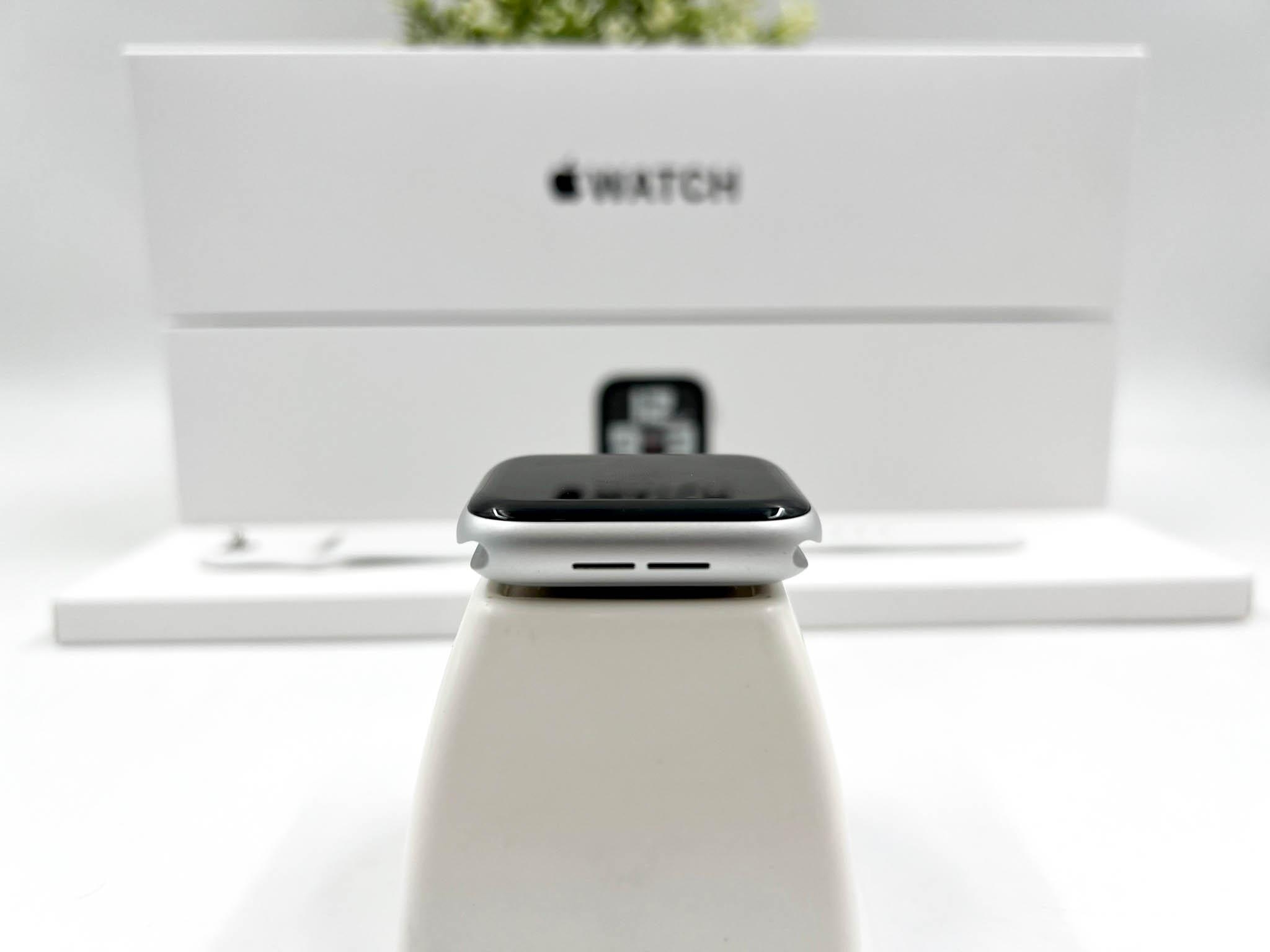Apple Watch SE (2nd gen, GPS) Alum 44MM สี Silver