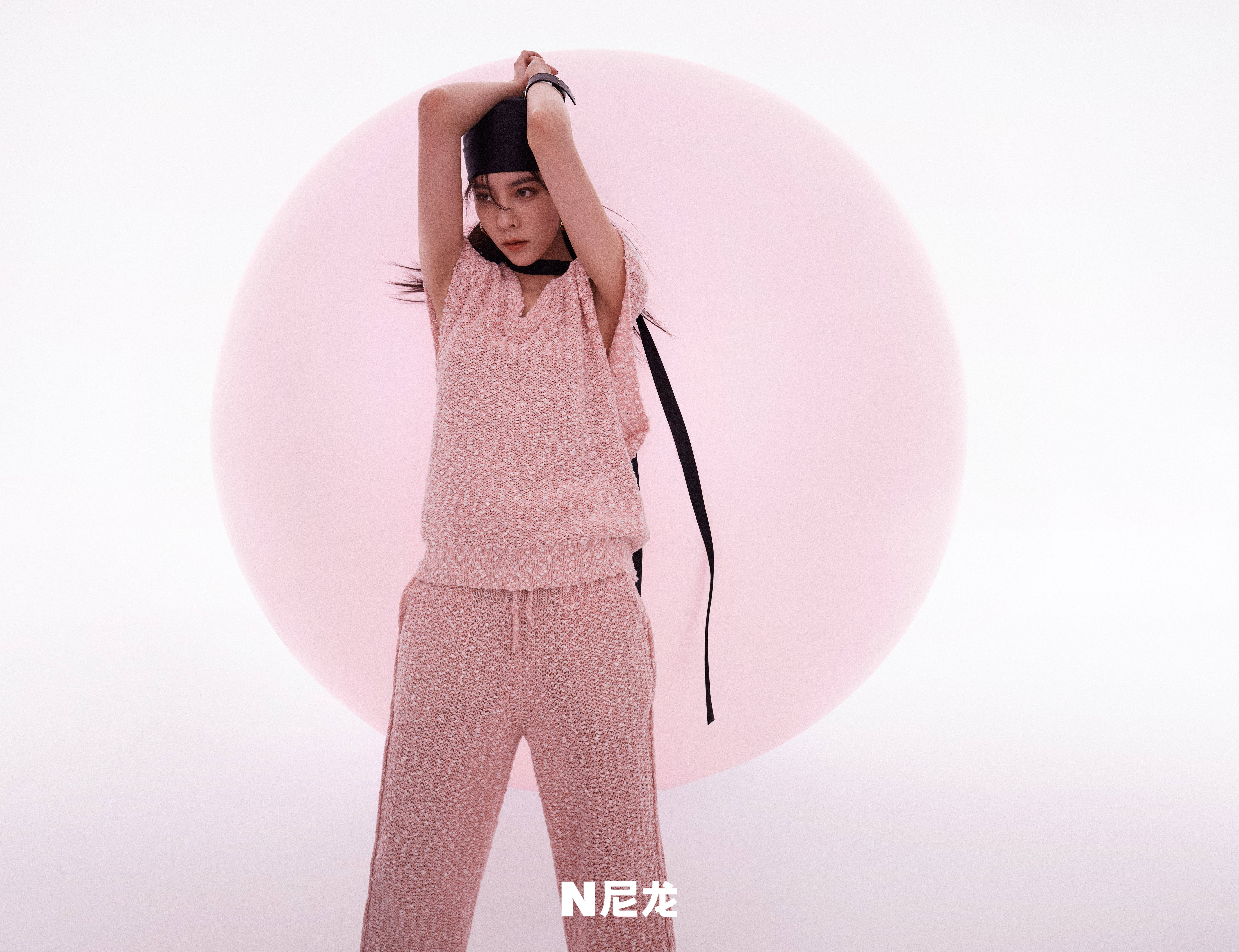 Pre - นิตยสาร OK ซ่งเหยียนเฟย Songyanfei 2022/Nylon China