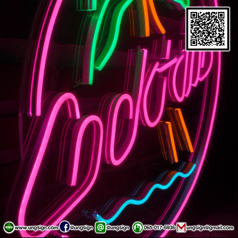 Cocktails ป้ายนีออนเฟรค คอกเทล สำรับงานอีเว้น ขนาด45cm สวยงามโดดเด่น เพิ่มคยามน่าสนใจให้กับจุดที่ติดตั้ง