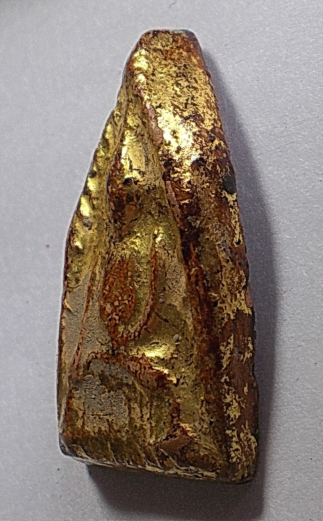 พระสรรค์นั่งไหล่ยก มีรักทอง ลพ.กวย วัดโฆสิตาราม