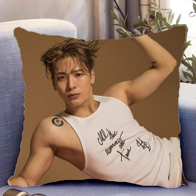 Pre - หมอนลายหวังแจ็คสัน JacksonWang 40 ซม.