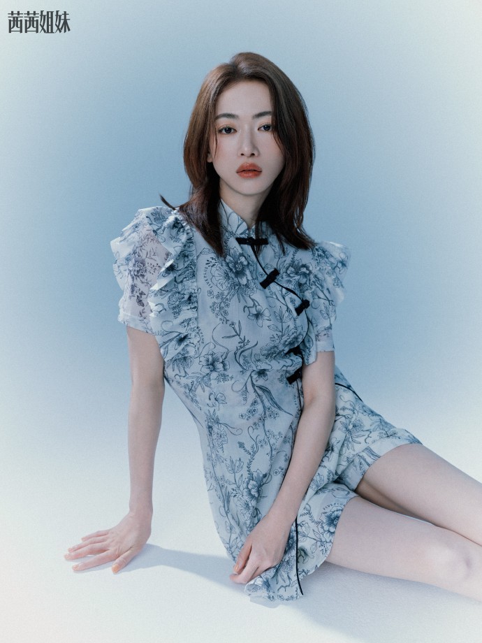 Pre - นิตยสาร 茜茜姐妹CECI อู๋จิ่นเหยียน WuJinyan 2024