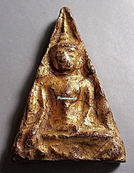 พระนางพญา กรุวัดโพธิ์ท่าเตียน (วัดพระเชตุพนฯ) กรุงเทพฯ