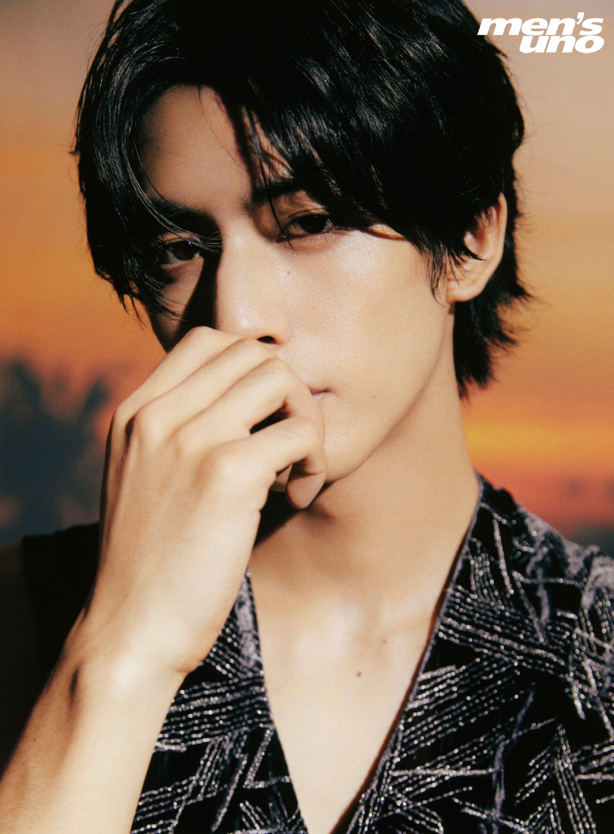 Pre - นิตยสาร men's uno ซ่งเวยหลง SongWeilong 2022/2021