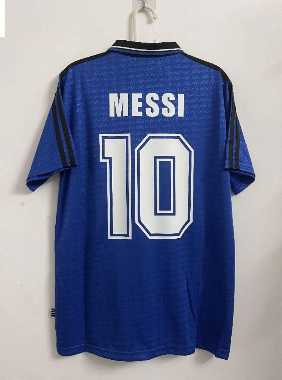 Retro เสื้อบอลย้อนยุค อาเจนติน่า เยือน 1994 พร้อมเบอชื่อ 10 Messi / 10 Maradona