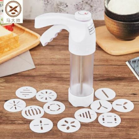 กระบอกกดคุกกี้พลาสติก พร้อมหัวบีบคุกกี้ 12 ลาย และหัวบีบครีมแต่งเค้ก 6 แบบ