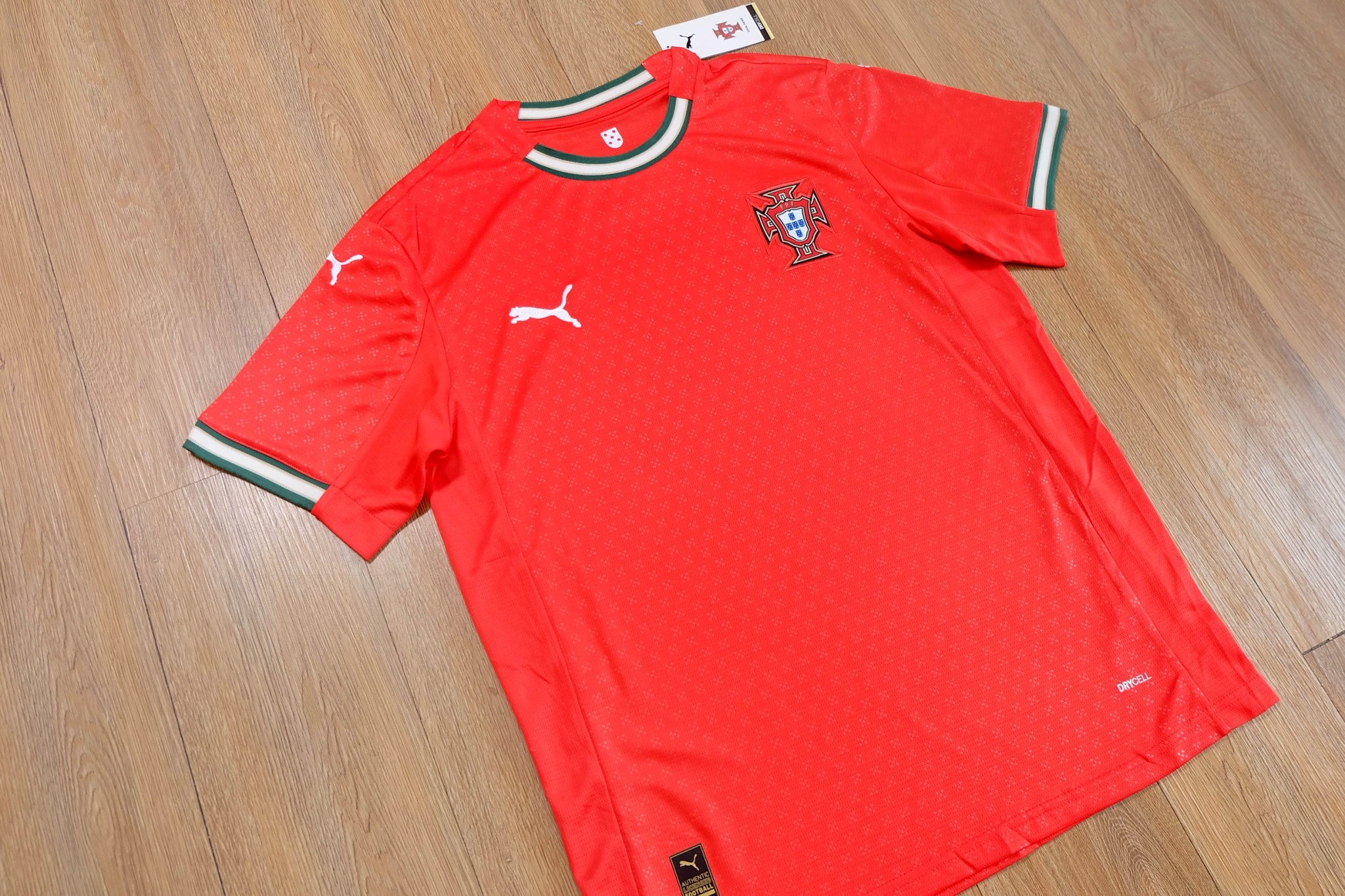 เสื้อฟุตบอล โปรตุเกส เหย้า สีเเดง Fans Edition เกรดแฟนบอล 2026