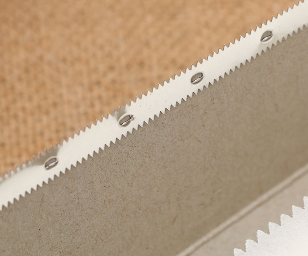 กระดาษไขรองอบอย่างดี เนื้อกระดาษสีน้ำตาล กระดาษไขรองอบเคลือบซิลิโคน ใช้ซ้ำได้ ความยาว 10 ม.หน้ากว้าง 30 ซม.