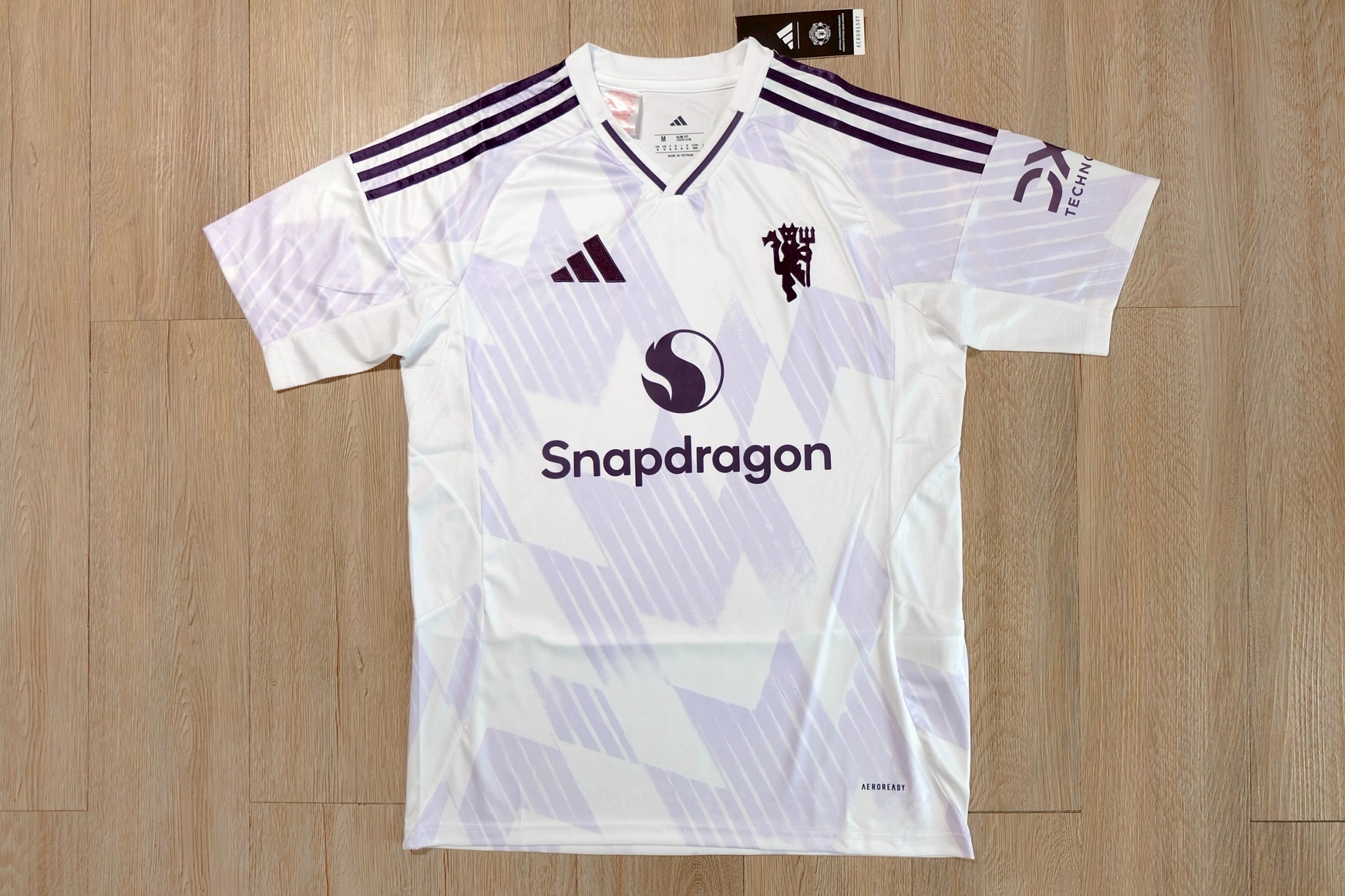 เสื้อฟุตบอล Man U เยือน สีขาว Fans Edition เกรดแฟนบอล 2026