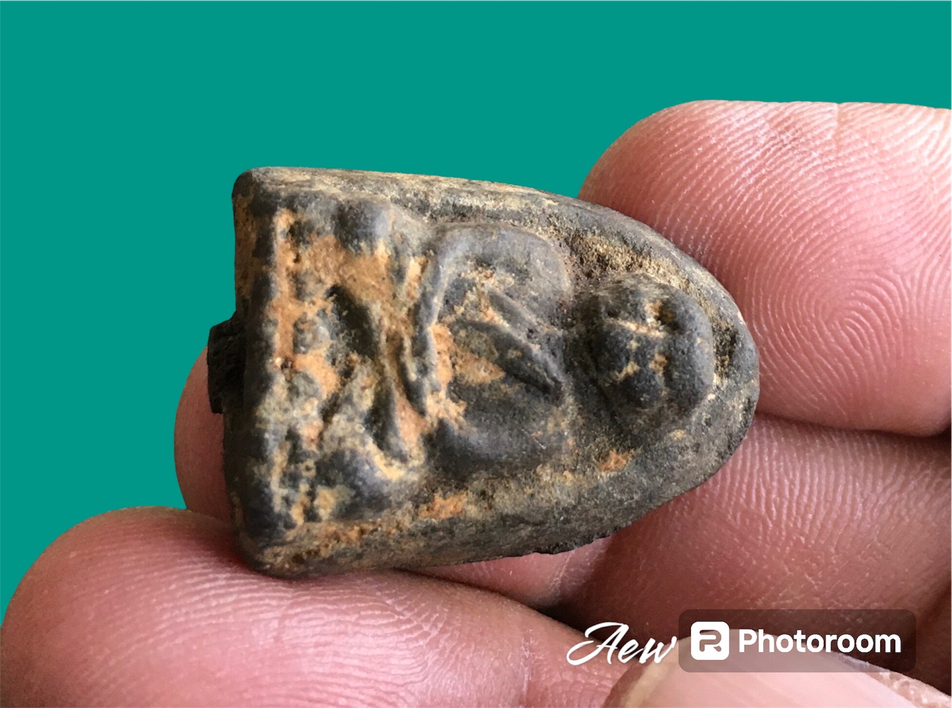 พระหลวงพ่อทวดเนื้อว่านรุ่นแรก ปี 2497 พิมพ์ต้อใหญ่