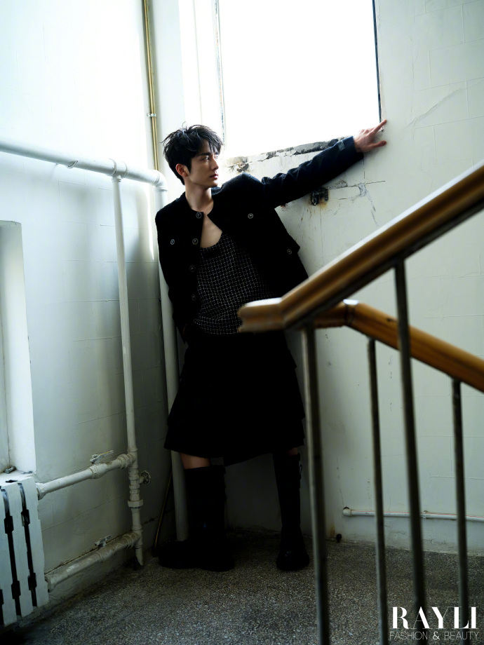 Pre - นิตยสาร 瑞丽服饰美容 Ruili/ Rayli จางซินเฉิง zhangxincheng 2024