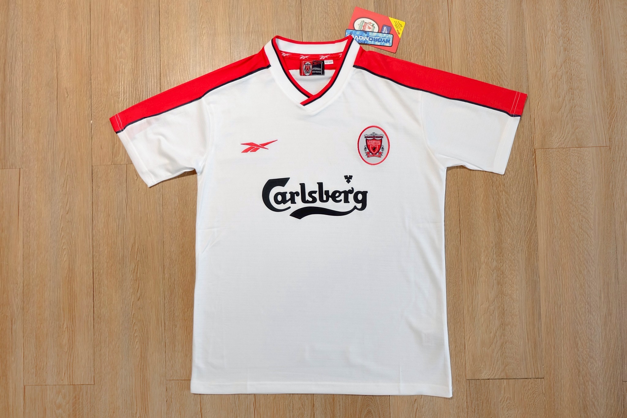 Retro เสื้อฟุตบอลย้อนยุค เกรด Retro ลิ้วพูล 1996-97 สีขาว