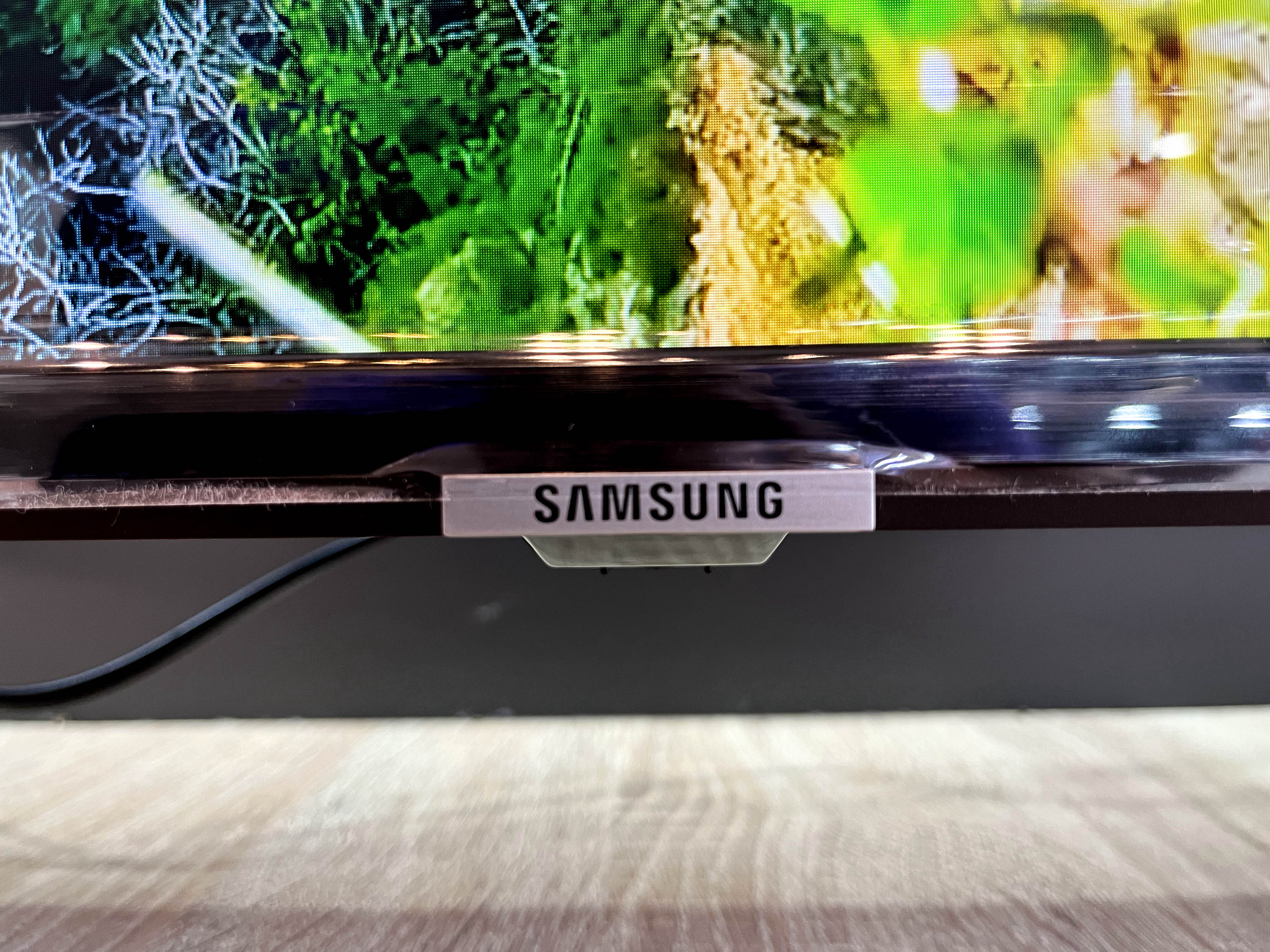 SAMSUNG Smart 4K Crystal UHD TV (43", Smart,4K) รุ่น UA43AU7002KXXT