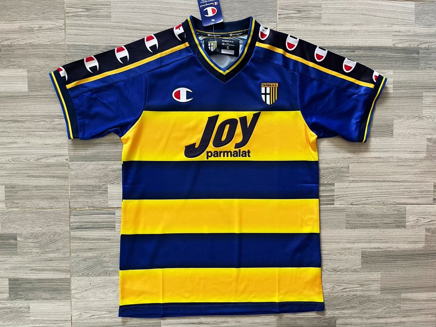 เสื้อบอลย้อนยุค พาร์ม่า 2001 เหย้า Retro Parma Home เรโทร คลาสสิค 2001-02