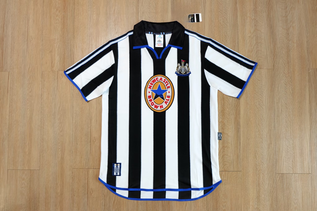 Retro เสื้อบอลย้อนยุค ทีม นิวคลาสเซิล เหย้า 1999-2000 Retro Newcastle Home Jersey 1999-2000 ✅งานดีที่สุดเกรด Premium
