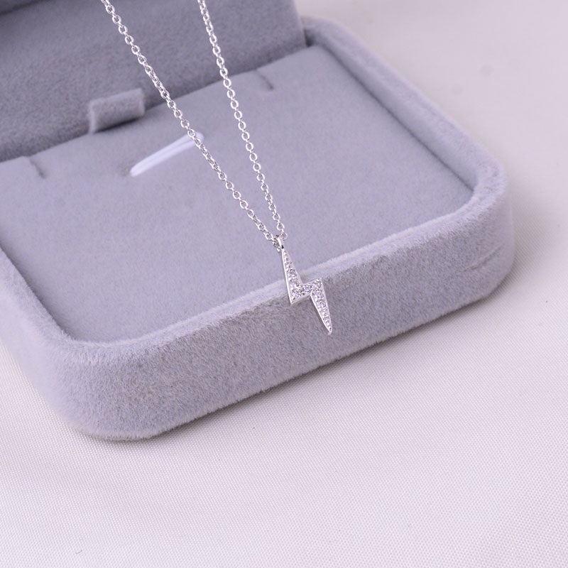 Pre - สร้อยคอเงิน จี้สายฟ้า ปราณีต น่ารัก