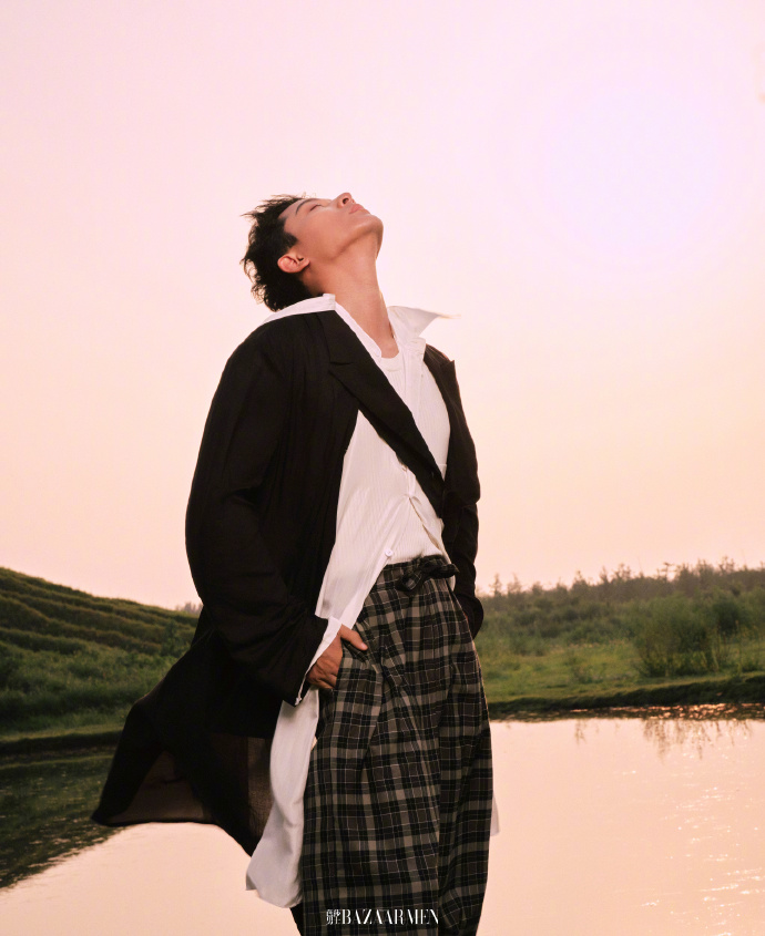 Pre - นิตยสาร Harper's Bazaar Men จางหว่านอี้ zhangwanyi 张晚意 2025+ การ์ด