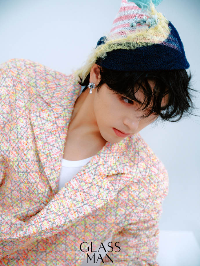 Pre - นิตยสาร GLASS MAN เฉินเฟยอวี่ ChenFeiyu 2024