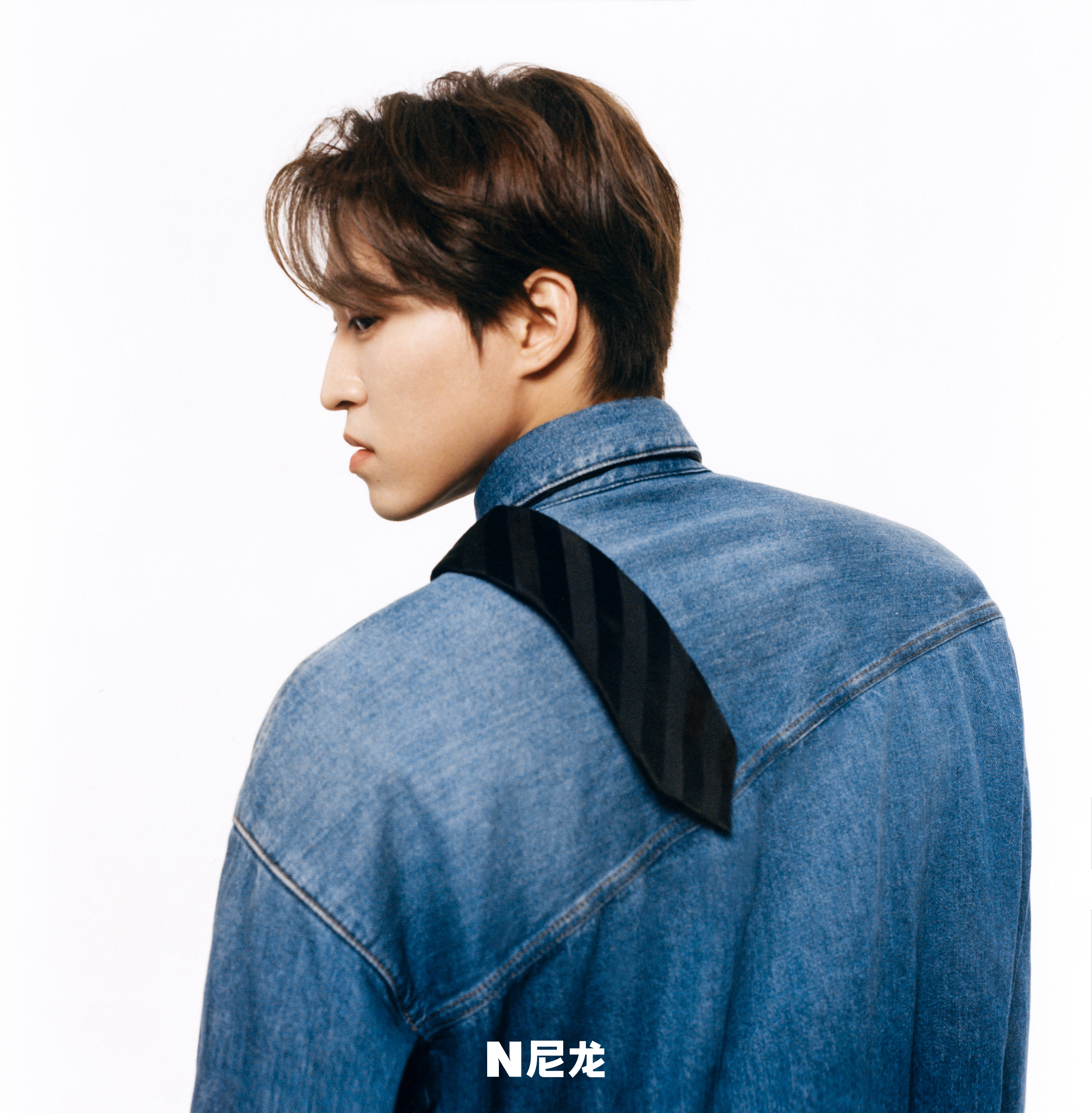 Pre - นิตยสาร NYLON INTO1 Santa #ซานตะ 2022+โปสเตอร์ อฟช.