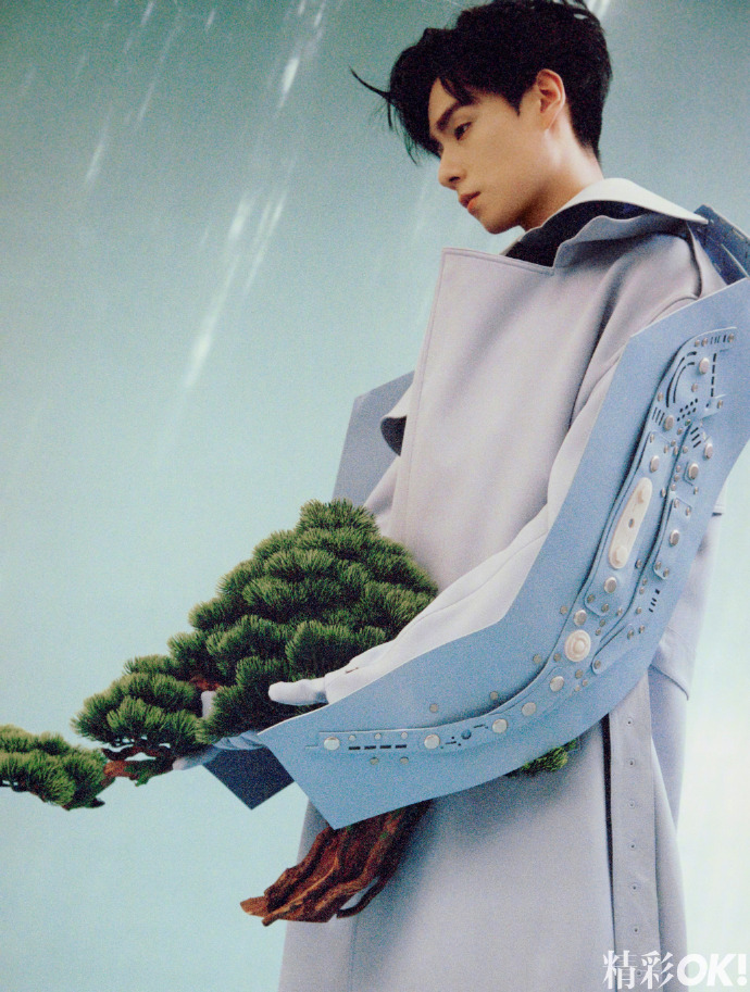 Pre - นิตยสาร OK หูอี้เทียน HuYitian 2024+ การ์ด 6