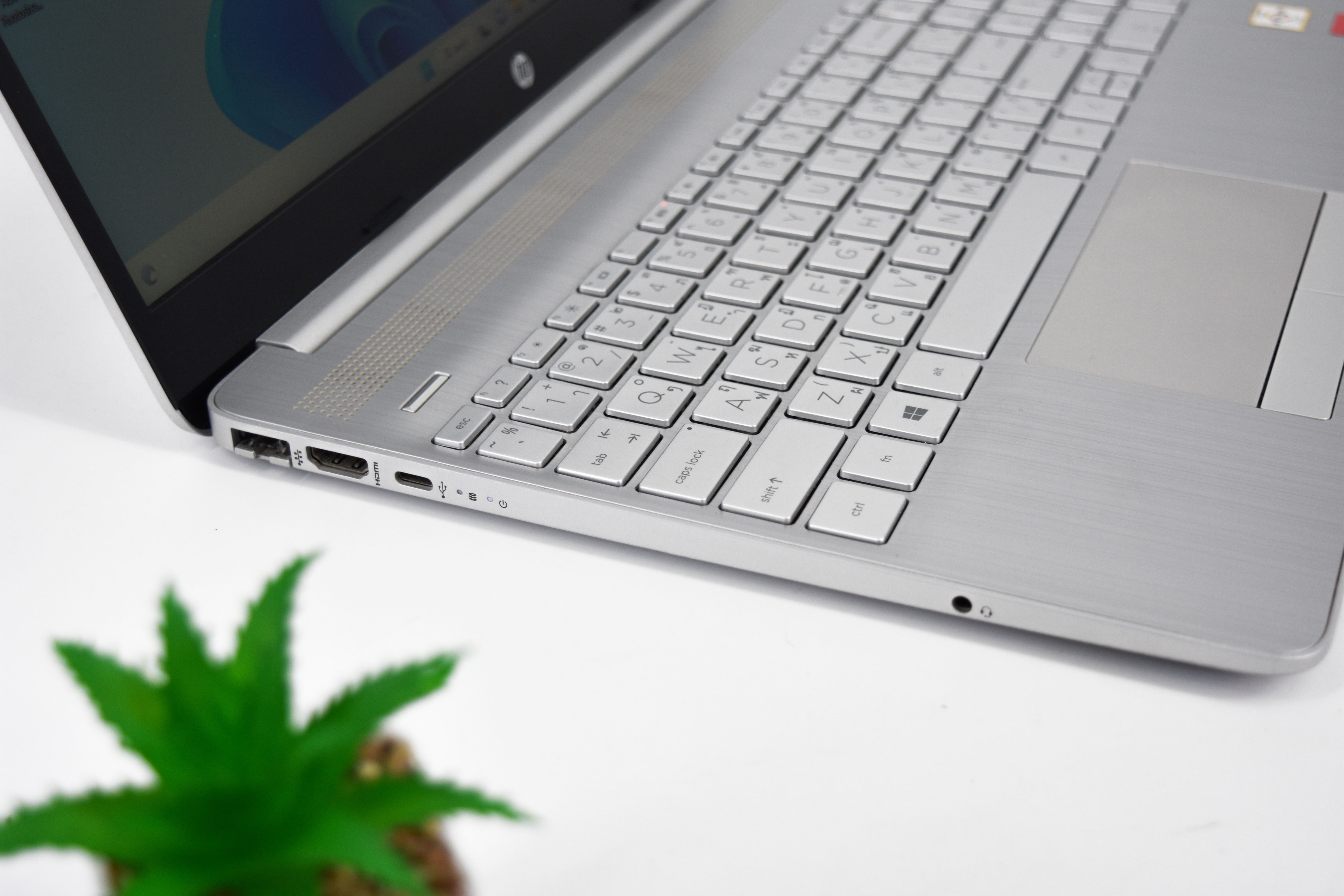 HP 15S-GU0001AX (SILVER)