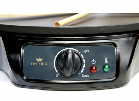 Fry King เครื่องทำเครปญี่ปุ่น Crepe Maker รุ่น FR-C3 พร้อมไม้หมุนแป้งเครปและไม้พาย