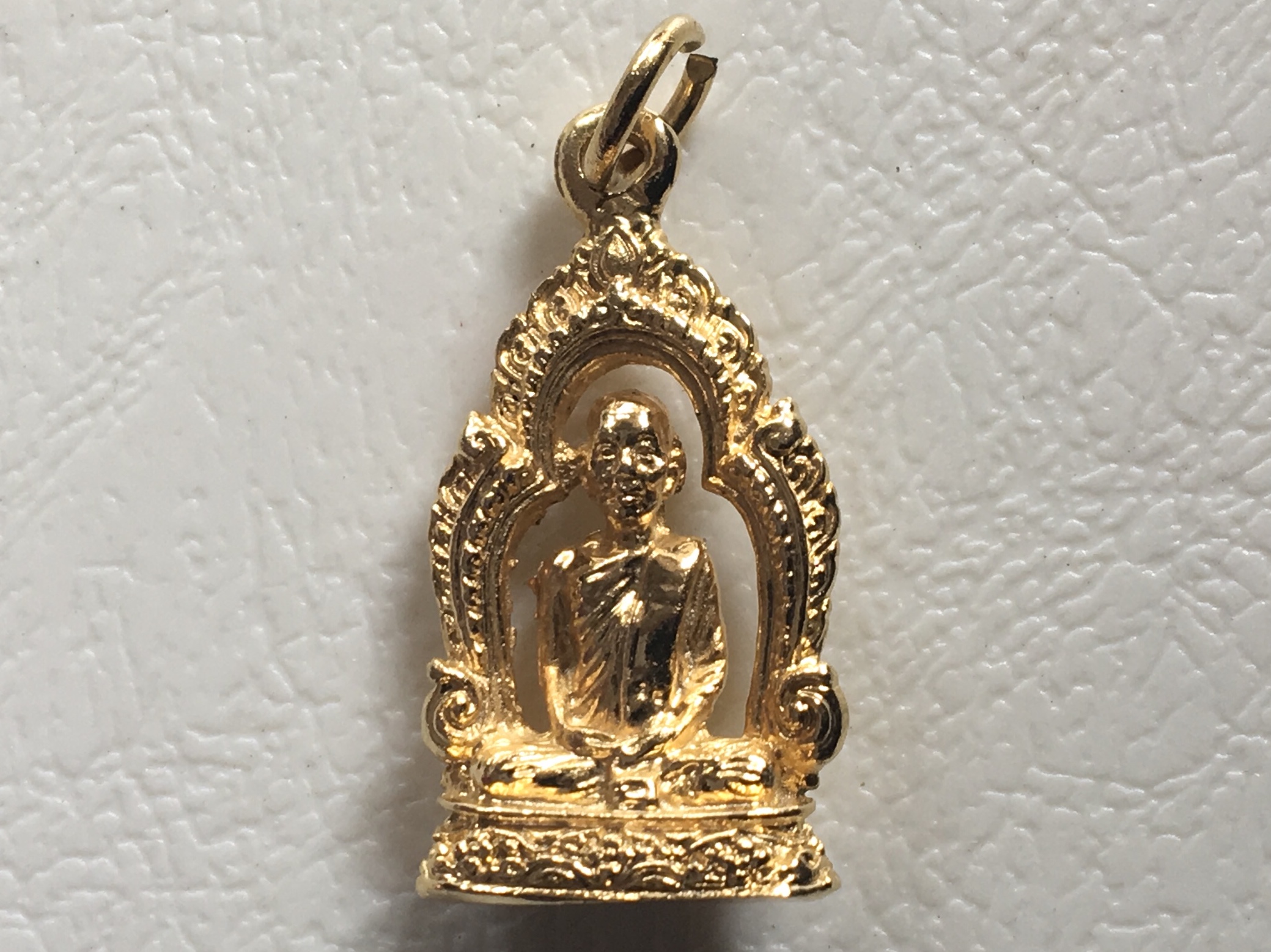 รูปหล่อซุ้มเรือนแก้วหลวงปู่ มั่น