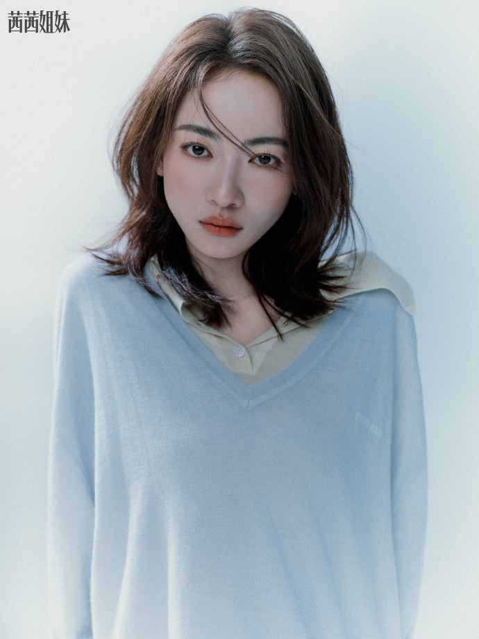 Pre - นิตยสาร 茜茜姐妹CECI อู๋จิ่นเหยียน WuJinyan 2024