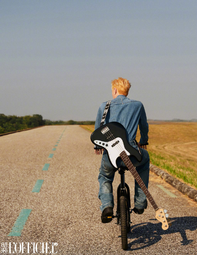 Pre - นิตยสาร L’Officiel China อี้ชิง zhangyixing 1/2024