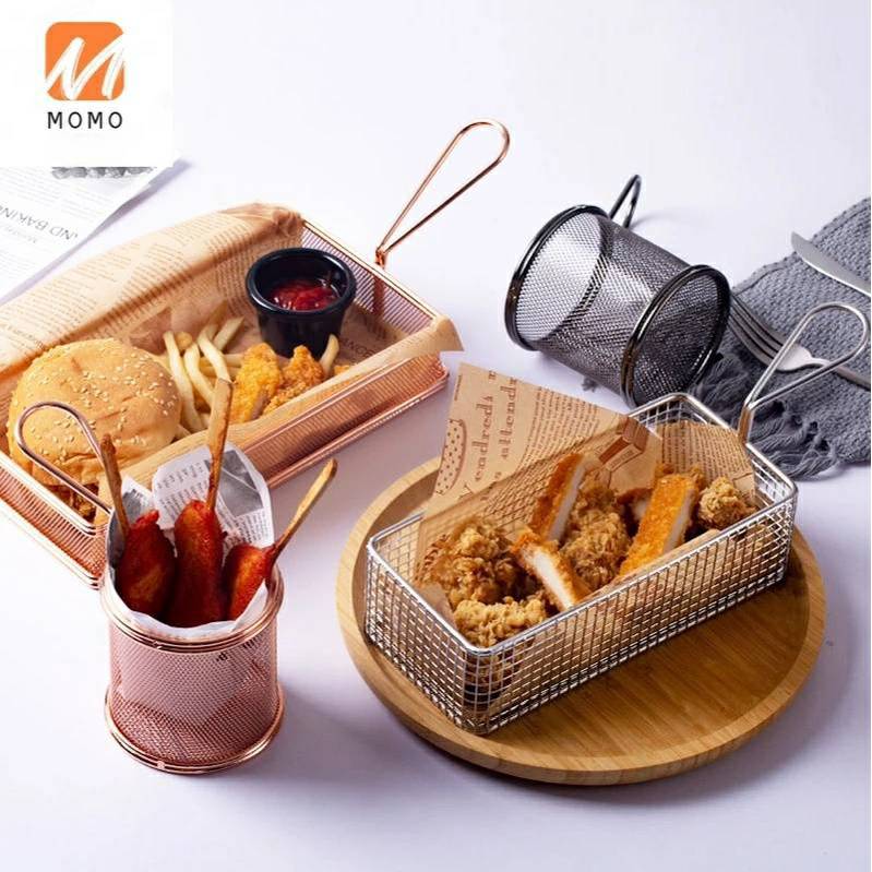 กระดาษไขลายหนังสือพิมพ์ ห่อขนม (แพ็คละ 100 แผ่น) ขนาด 16x16 ซม กระดาษห่อขนมลายหนังสือพิมพ์ ใช้รองขนม,อาหาร รองอบ ห่อขนม,แซนวิช