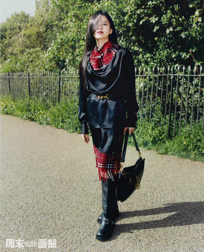 Pre - นิตยสาร iWeekly 周末画报 จางจิ้งอี๋ ZhangJingyi 2024