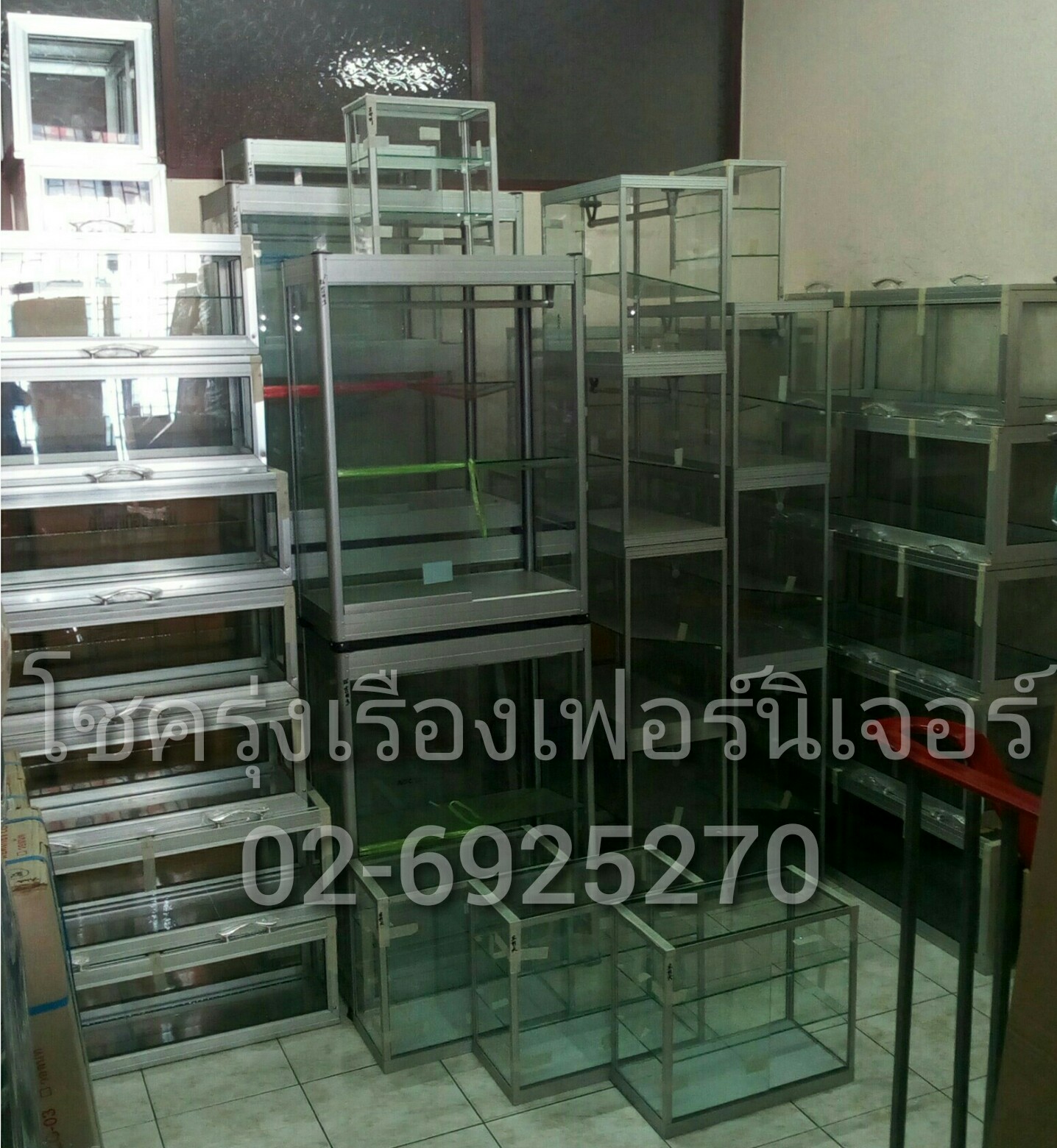 ตู้ขายก๋วยเตี๋ยว(อย่างหนา)