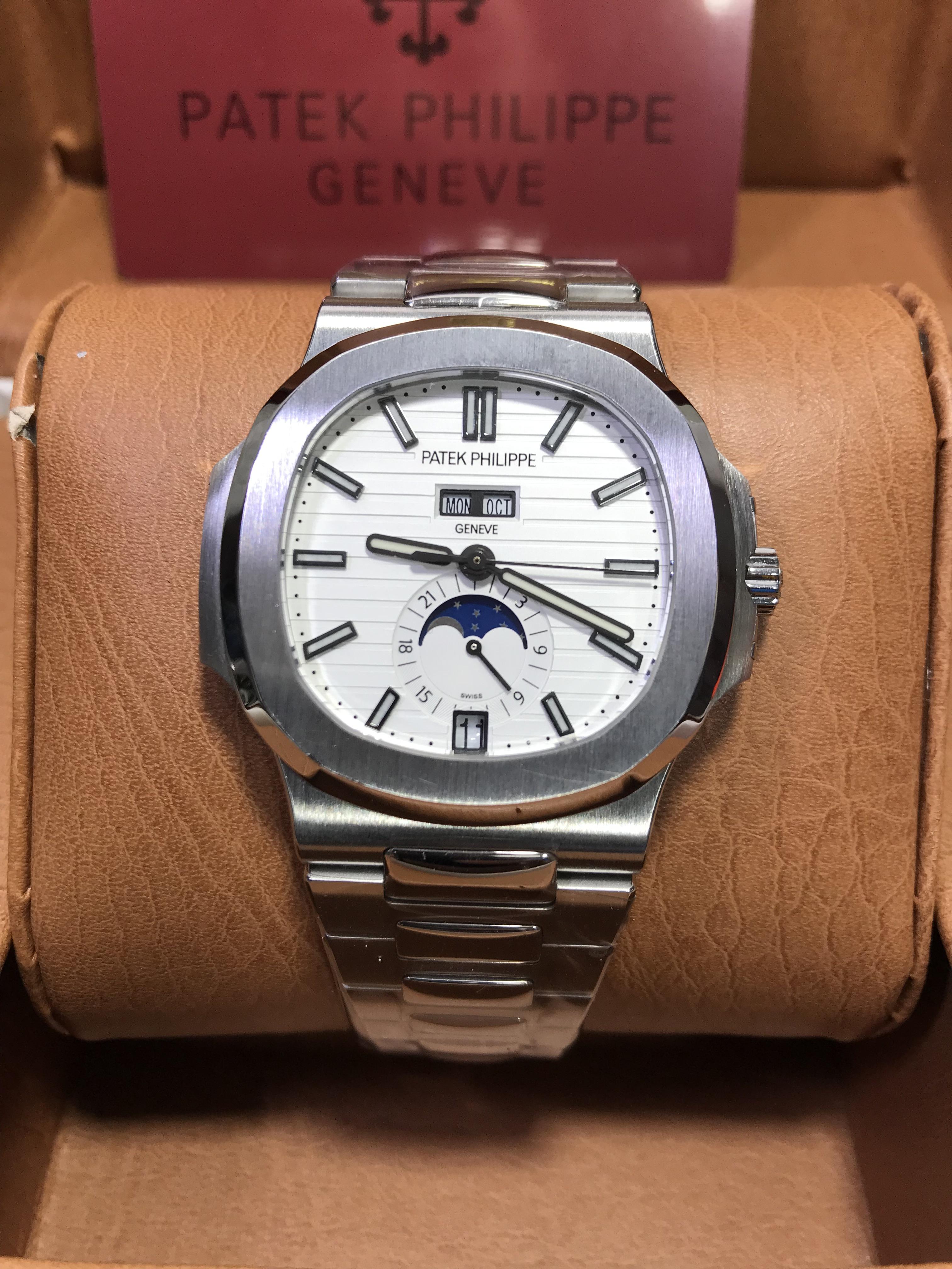 Patek Philippe Nautilus 5726/1A-001 (Swiss)